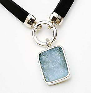 Aquamarin-Rohstein, Silber