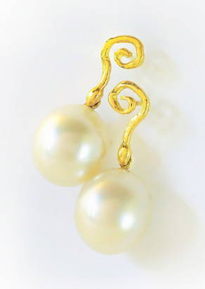 - Sneak Peak - Südseeperlen, 750/Gold braised